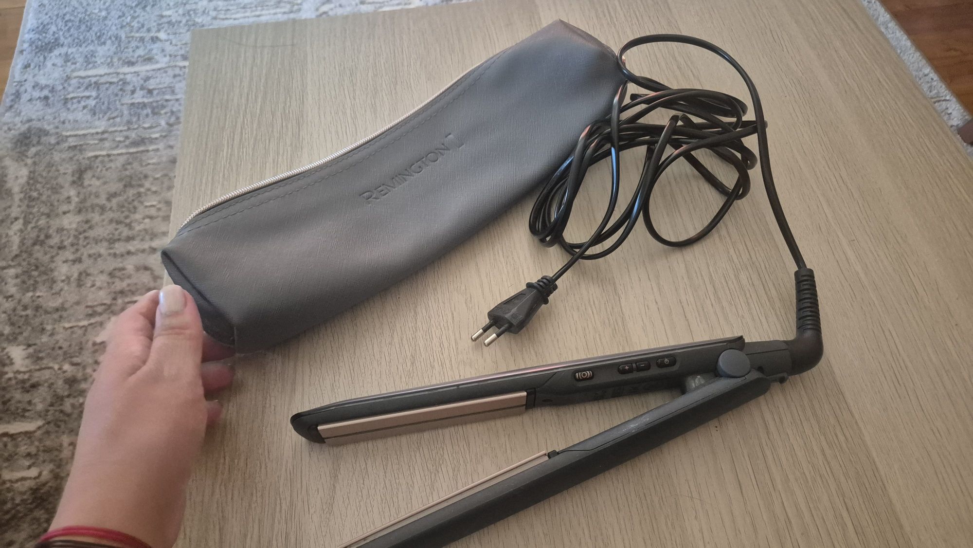 Преса за коса Remington Keratin Protect