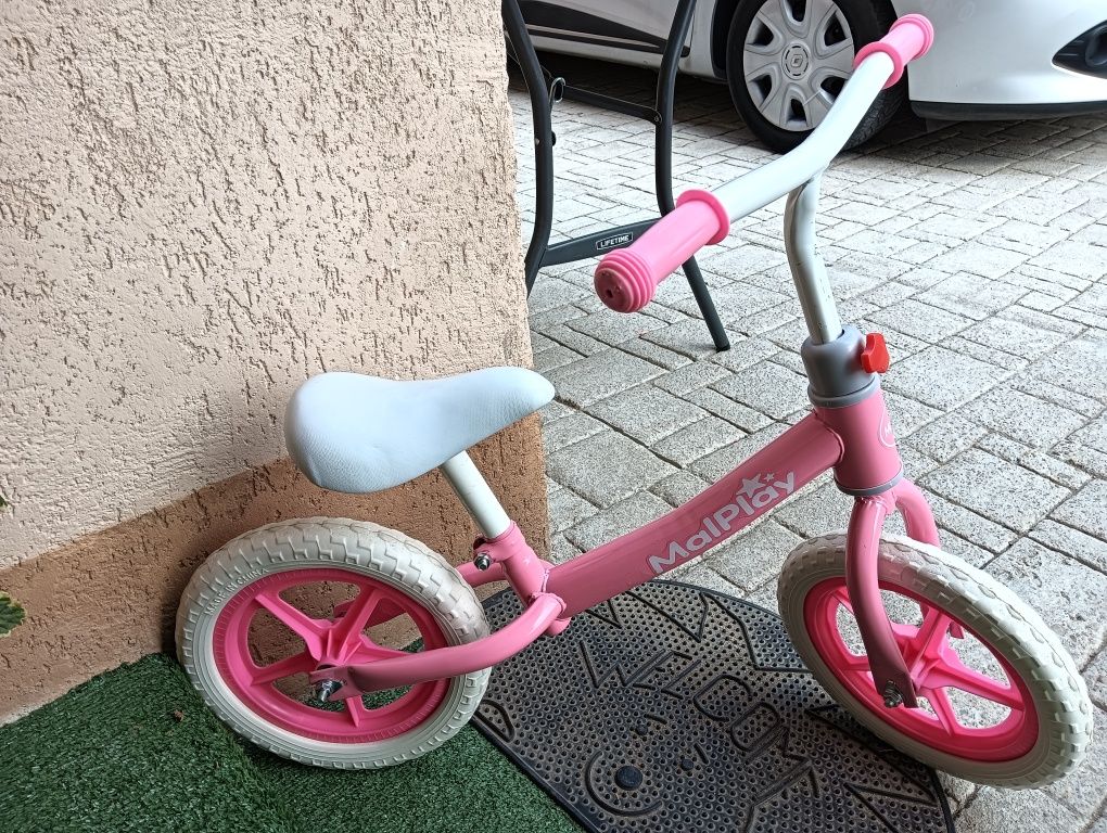 Bicicleta de echilibru fara pedale