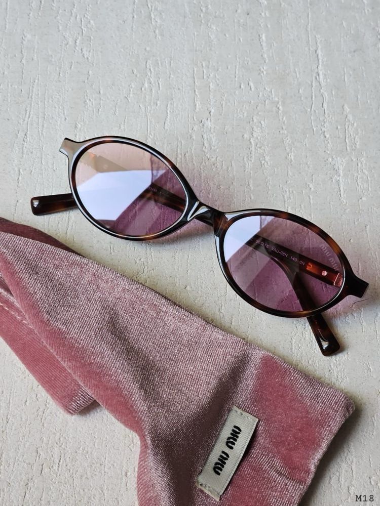Слънчеви очила Miu Miu