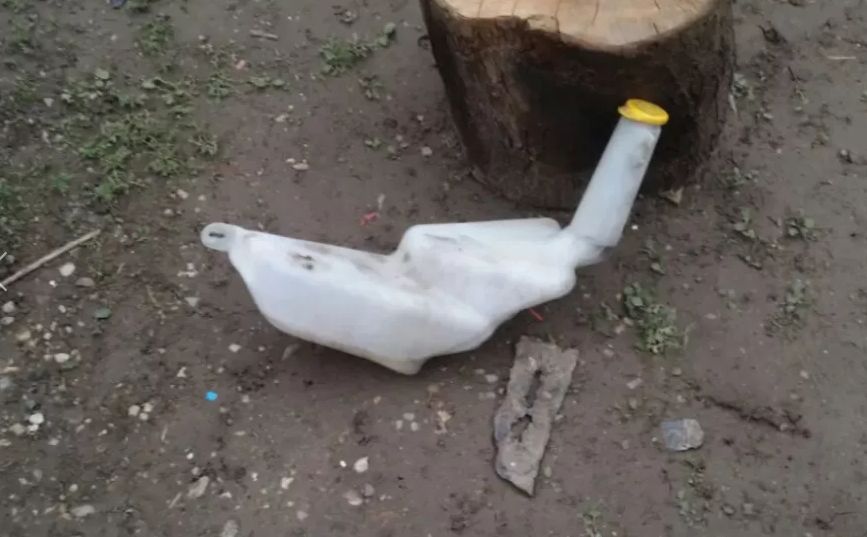 Vas rezervor lichid de parbriz spalat opel astra g bertone cu senzor