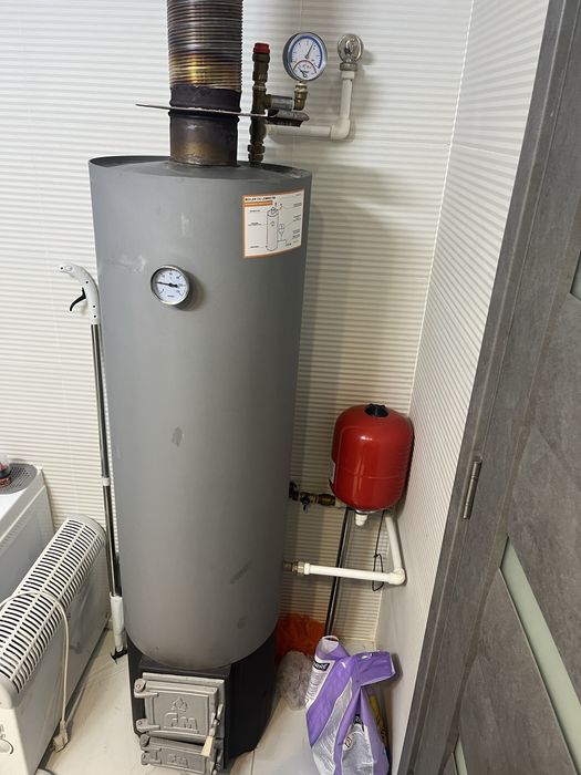 Boiler pe lemne stare buna