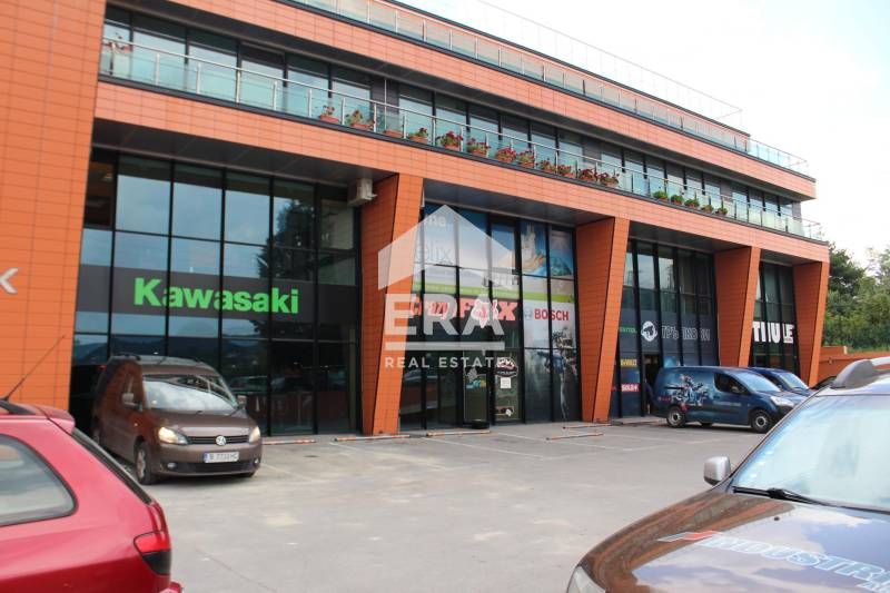 Продава се Склад в Варна, Изгрев - 126 кв.м за 1508 €/кв.м - Снимка #11