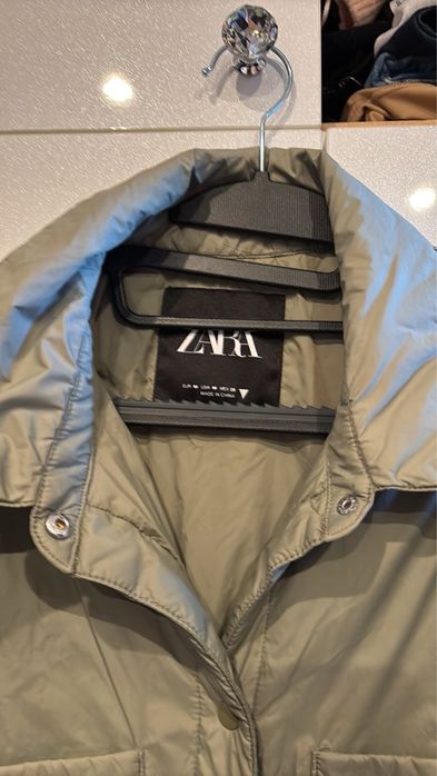 Зара ветроховка пролетно