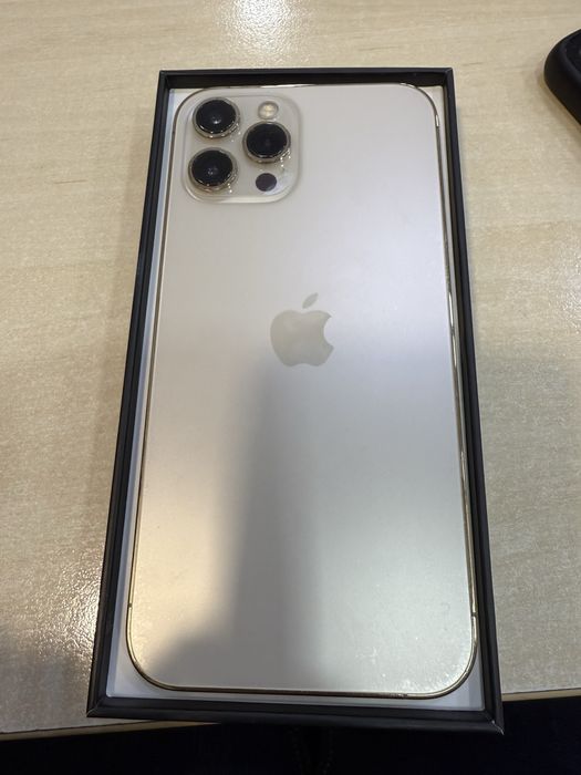 Iphone 12 PRO MAX Gold