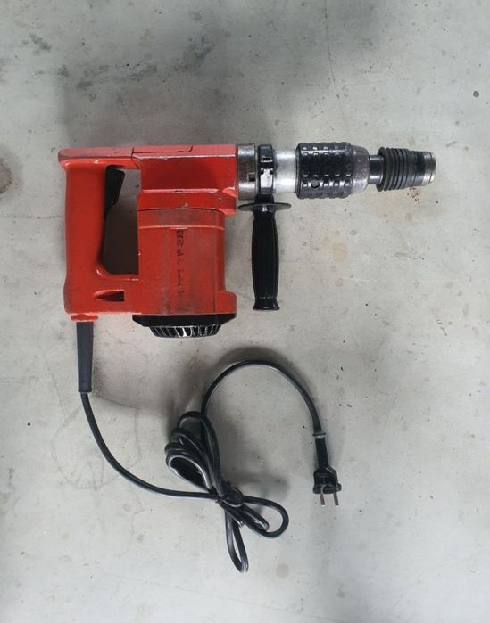 Masina de gaurit cu percutie Hilti Te 22