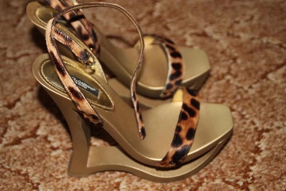 Vand Sandale dama D&G marimea 37