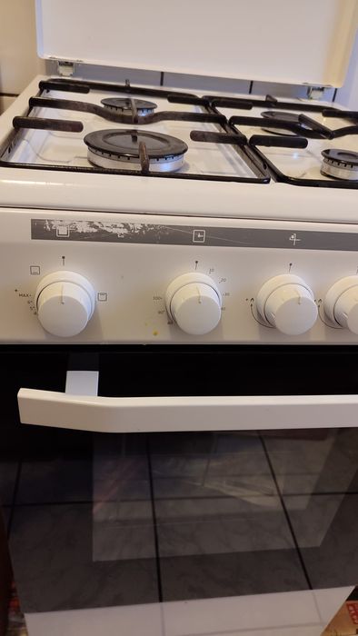 Vând mobilă bucătărie