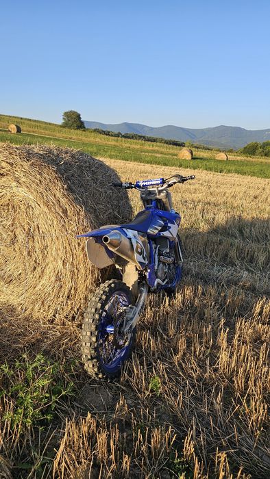 Vând yamaha yz450f