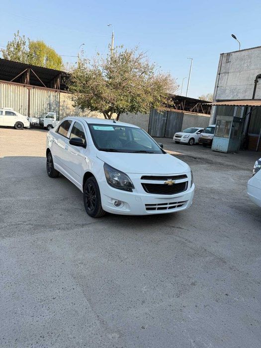 Cobalt Midnight At MCM kuzov 2026 yil