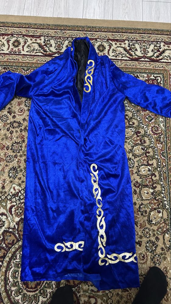 Продам Шапаны красивые