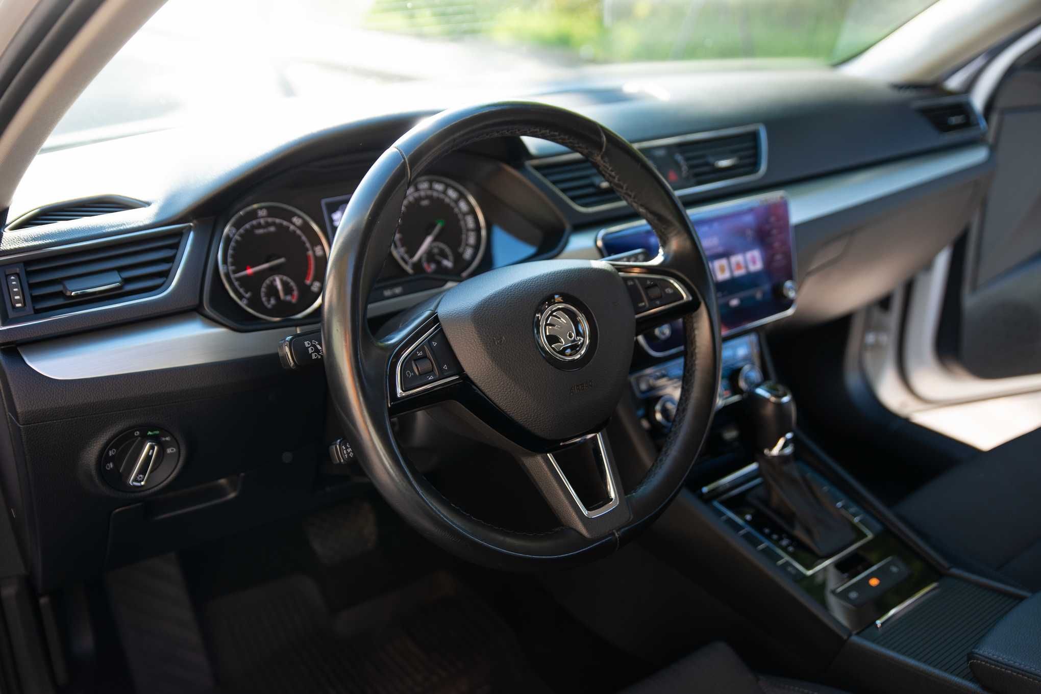 Skoda Superb combi 2.0 TDI, 150 к.с., 2018г.