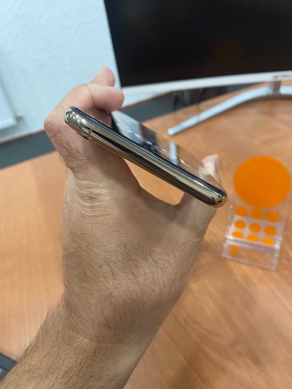 iPhone Xs Max 64