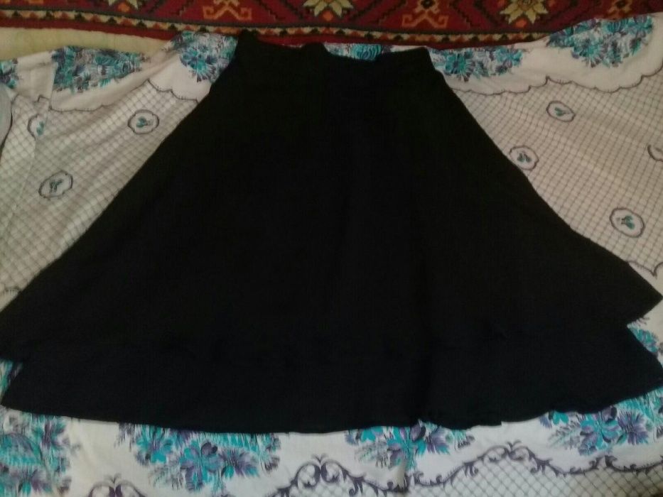 Продаю юбку женскую