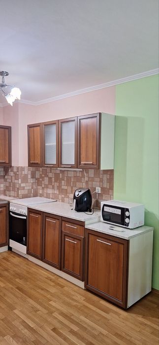 Кухненски шкафове, мивка и уреди, супер изгодно, използвани