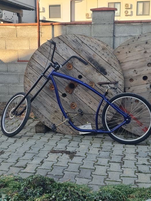 Bicicleta chopper.