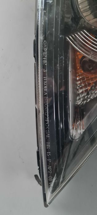 Фар Kia Sportage 2011г.