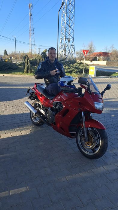 Vand sau Schimb cu Motocross Kawasaki GPZ 11000