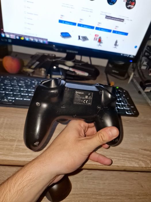 Controller PS4 Nacon