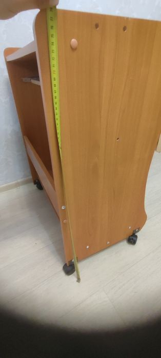 Продаю компьютерный стол б/у