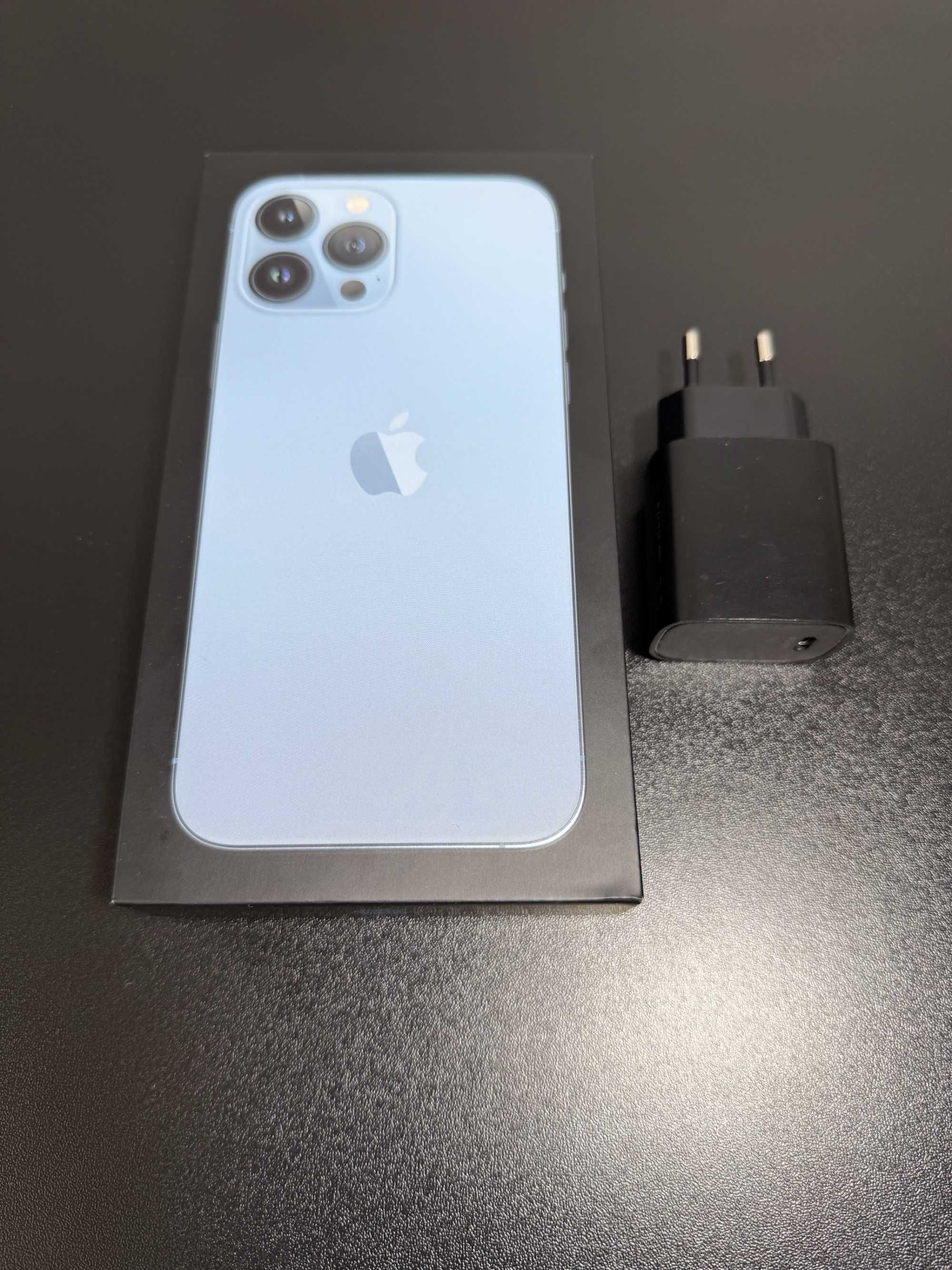 iPhone 13 Pro Max 256GB Sierra Blue отлично състояние,оригинална кутия