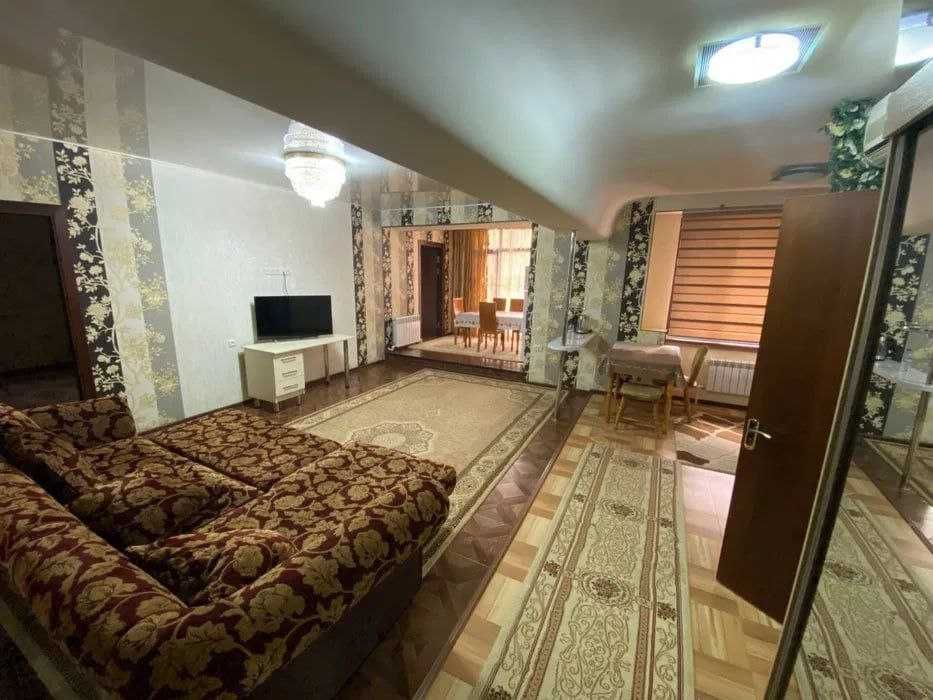 Sotiladi Квартира Центр Яккасарай Космонавты 3//3//7 85м2 ор. ЦУМ