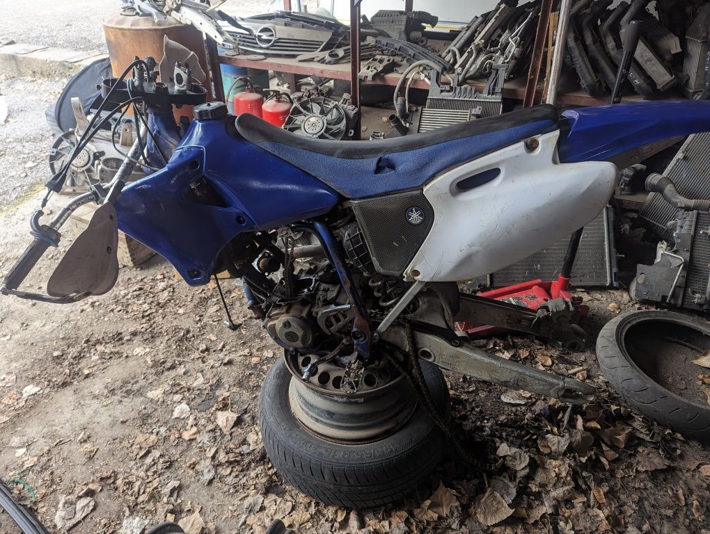 Yamaha YZF 250 на части