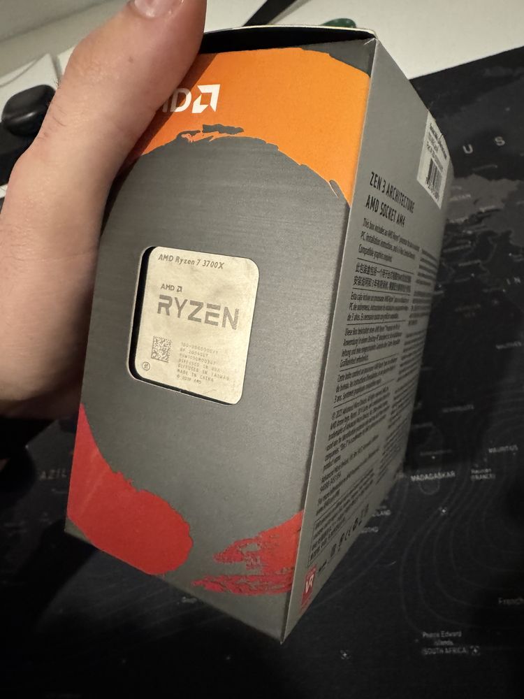 Amd ryzen 7 3700x
