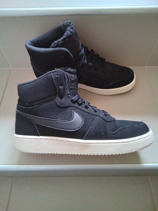 Дамски кецове и маратонки Puma Nike Reebok