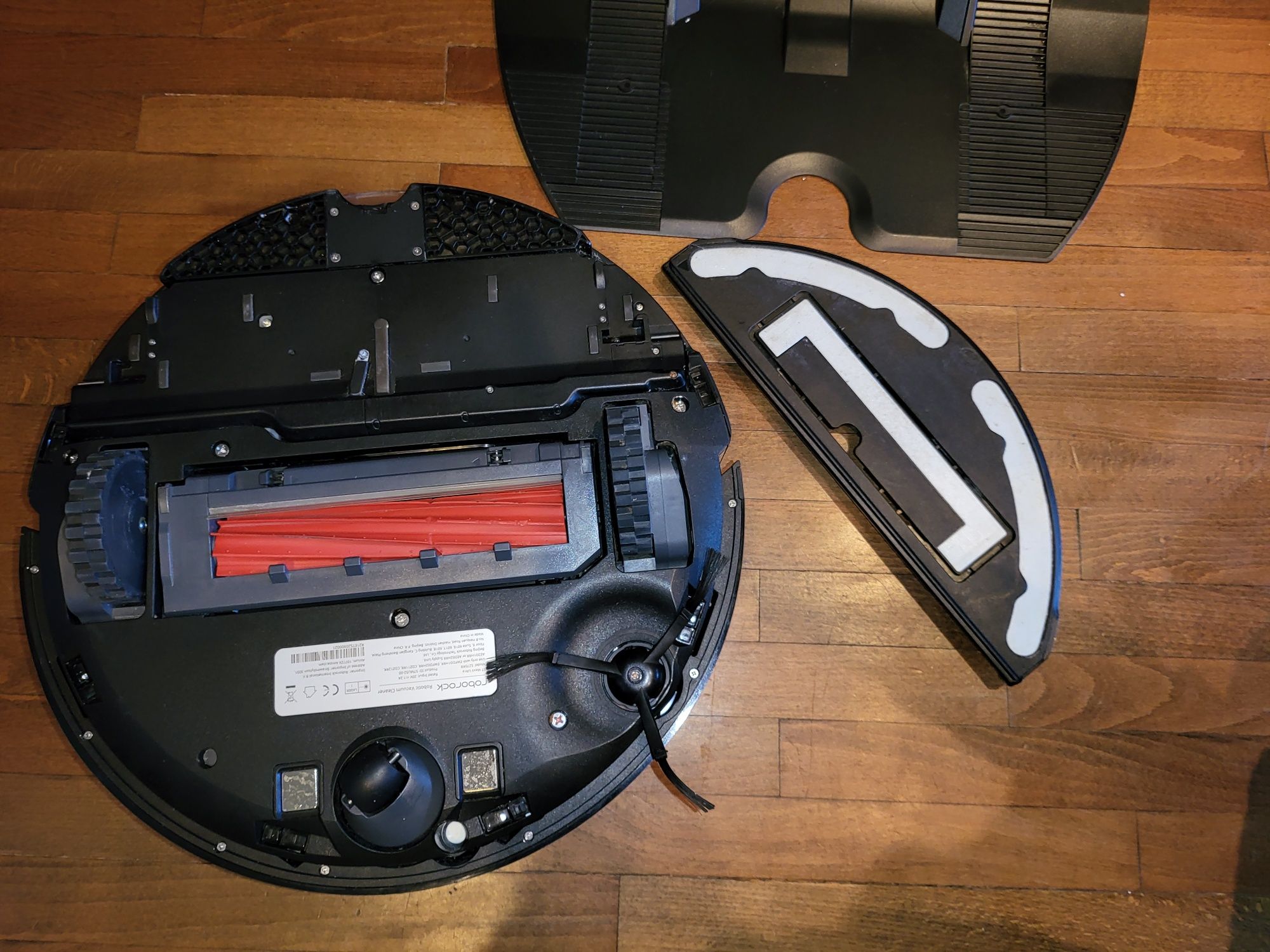 Roborock S7 MaxV Ultra Прахосмукачка робот със станция за почистване