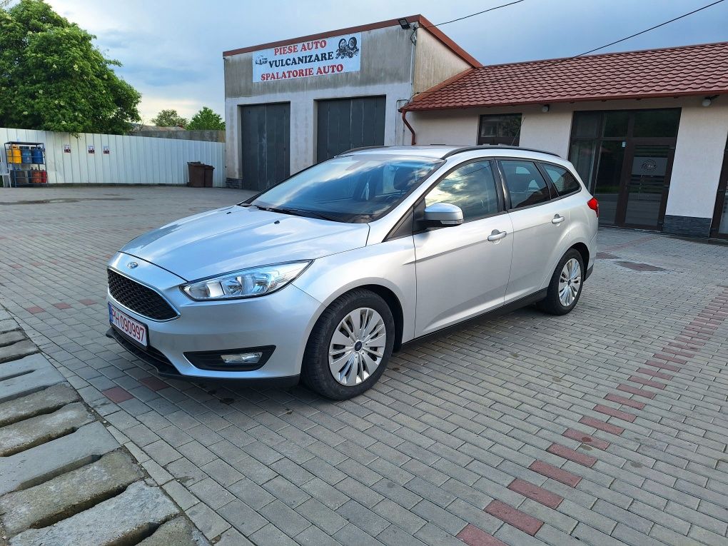 Ford focus bussines edition 1.5tdci 120 cp euro 6