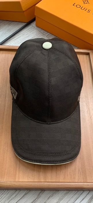 Șapca Louis Vuitton, model 2026, 4 modele