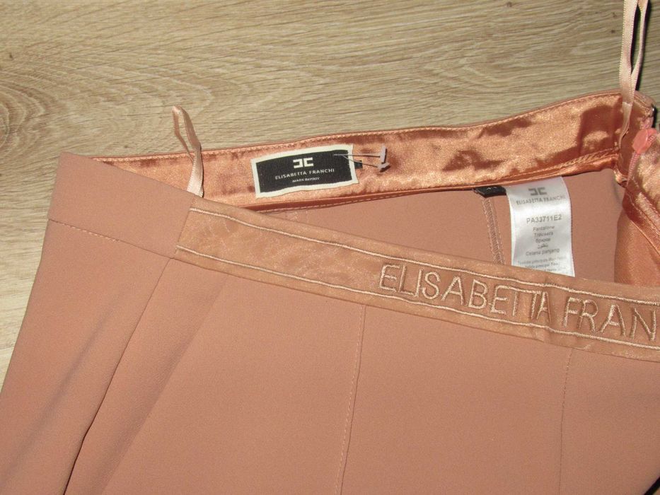 ELISABETTA FRANCHI--Оригинален панталон--М/L номер-НОВ!!