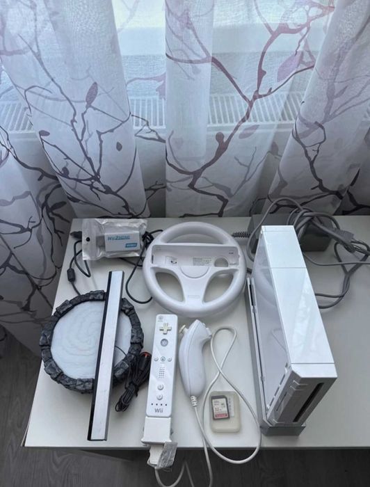 Nintendo Wii Modat + Sensor bar + Controller Original + Adaptor HDMI