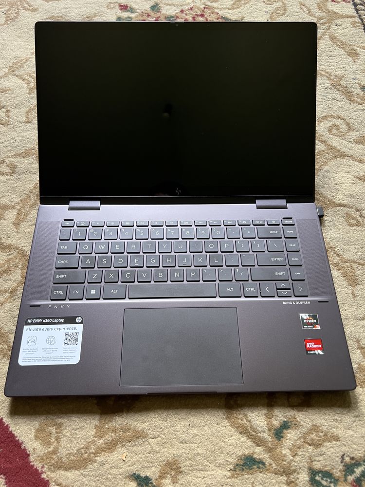 HP ENVY x360 Laptop srochna sotiladi