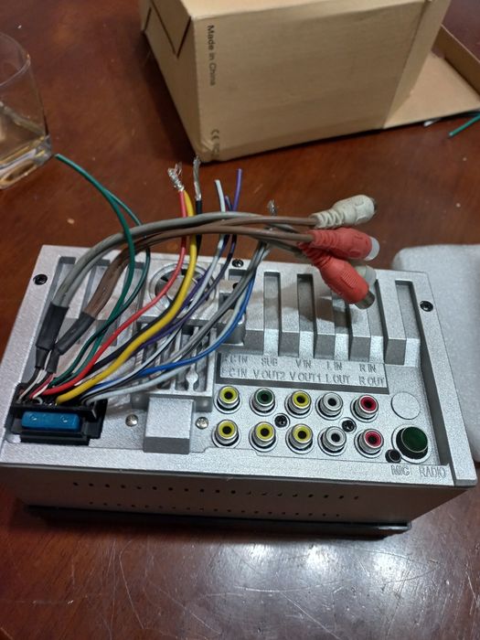 Navigatie 2din car play mp5 sistem audio