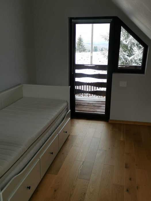 CABANA DE ÎNCHIRIAT -  Cabana Mămăruța - Bălcești,