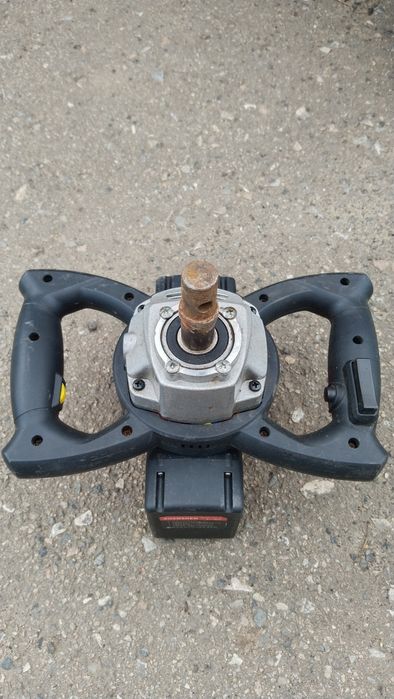 Ледобур электрический