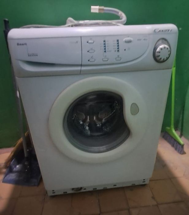 Продам стиральную машинку