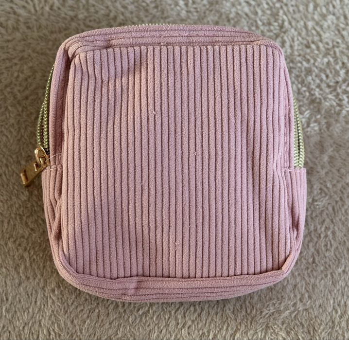 Gentuță roz pentru produse feminine / cosmetice