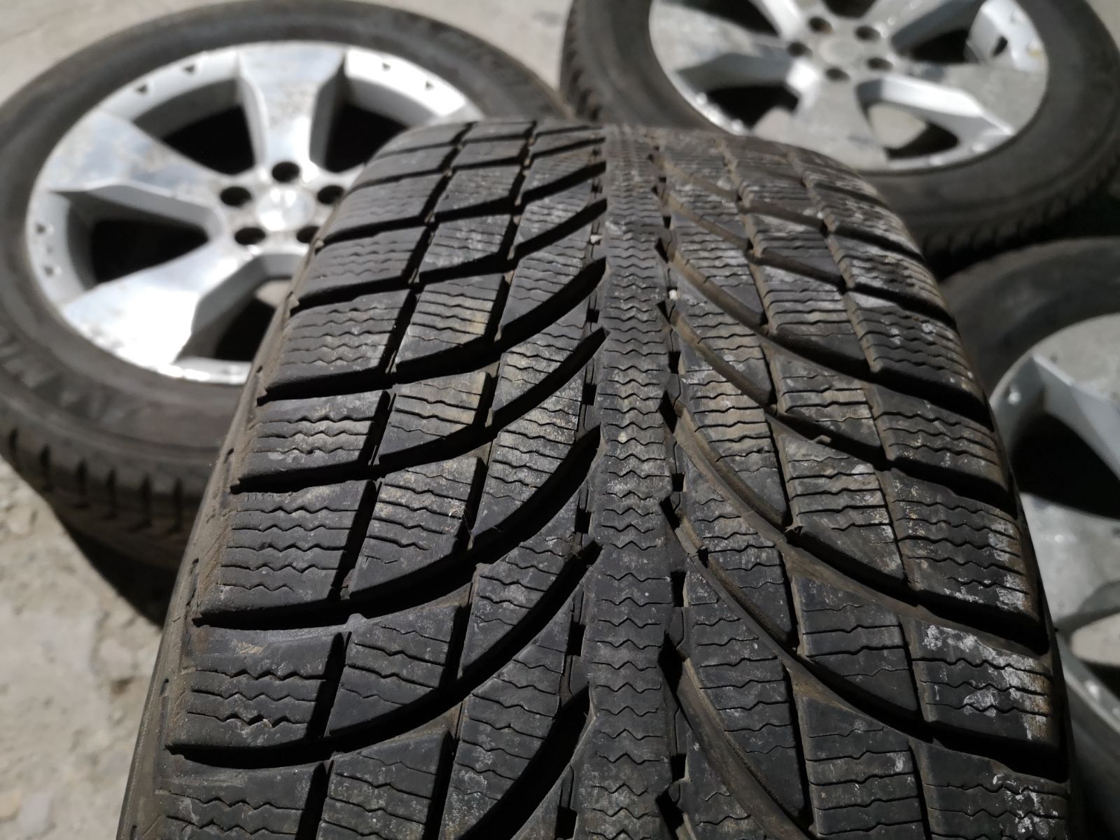 Зимни гуми Michelin Latitude Alpin 225/60/17