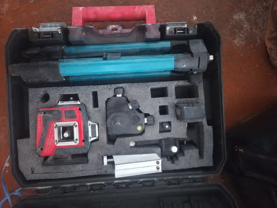 Instrumentlar sotiladi