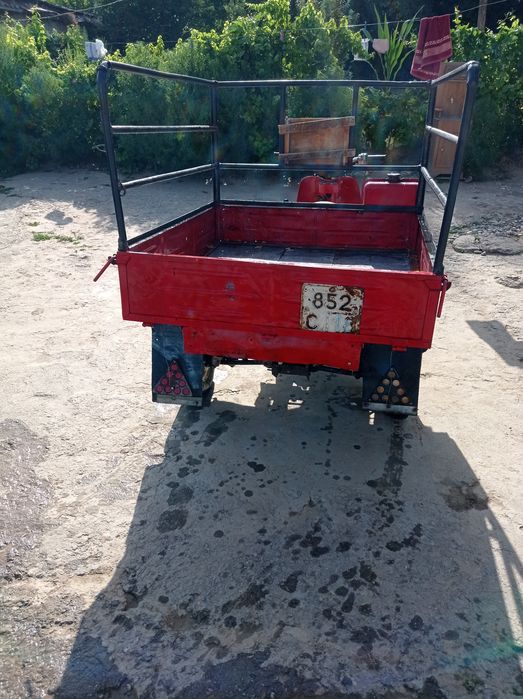 Sukuter sotiladi benzin mator