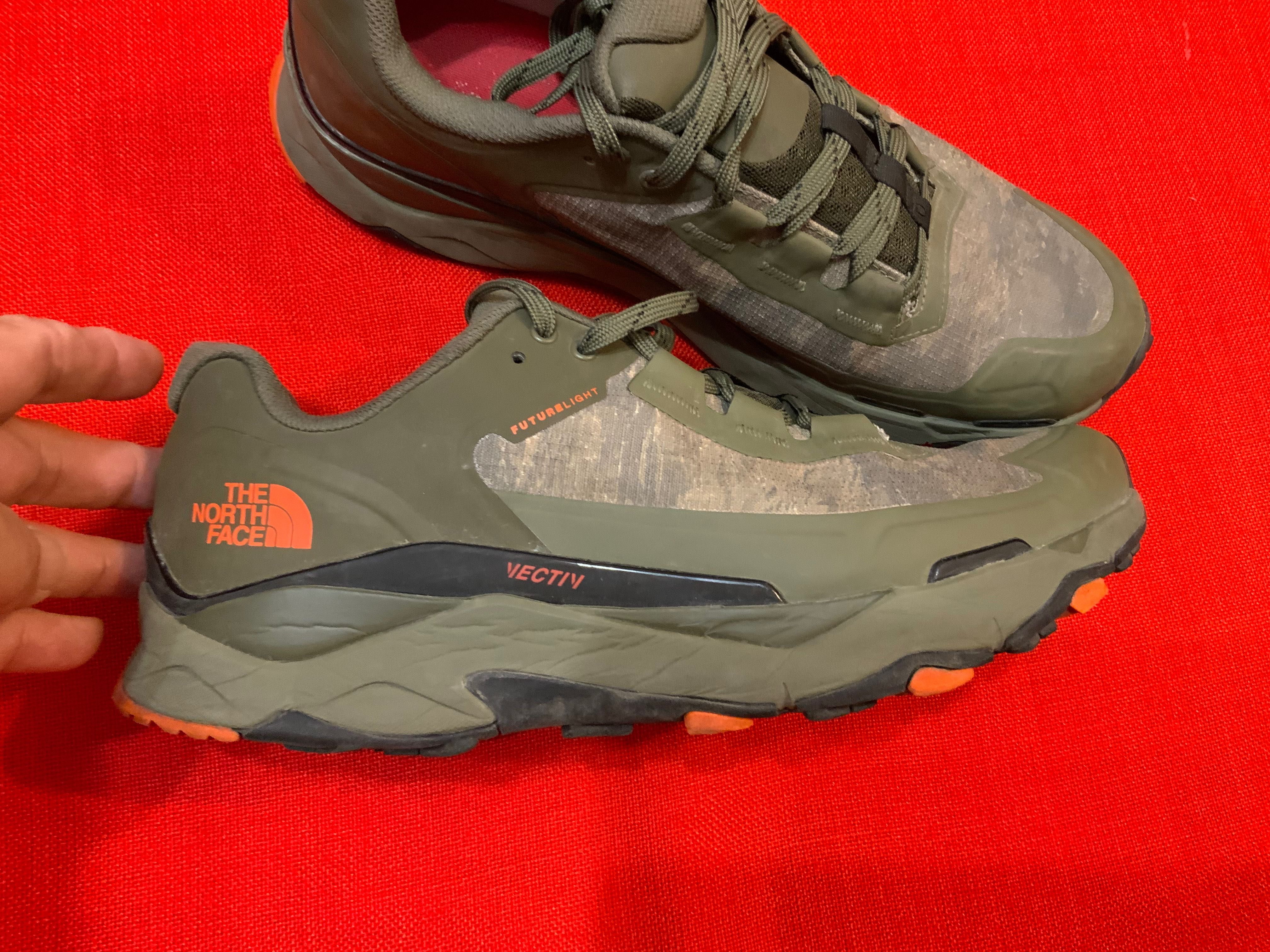 The north face-оригинални маратонки 44,5 номер