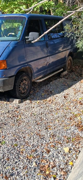 Бус Volkswagen 1.9 на части