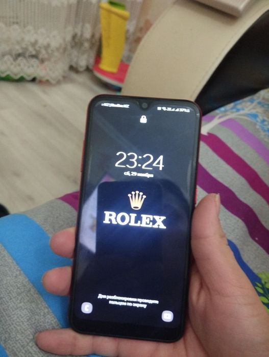 Самсунг а01 продам