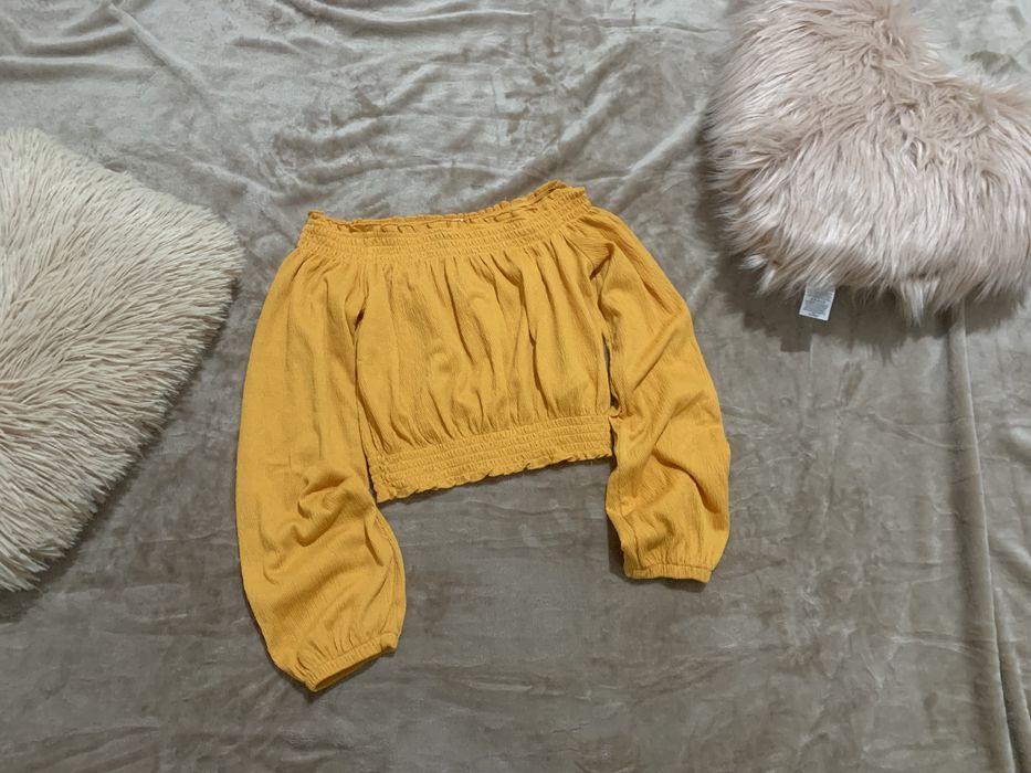 Vând haine Bershka, PullandBear, Stradivarius, Zara