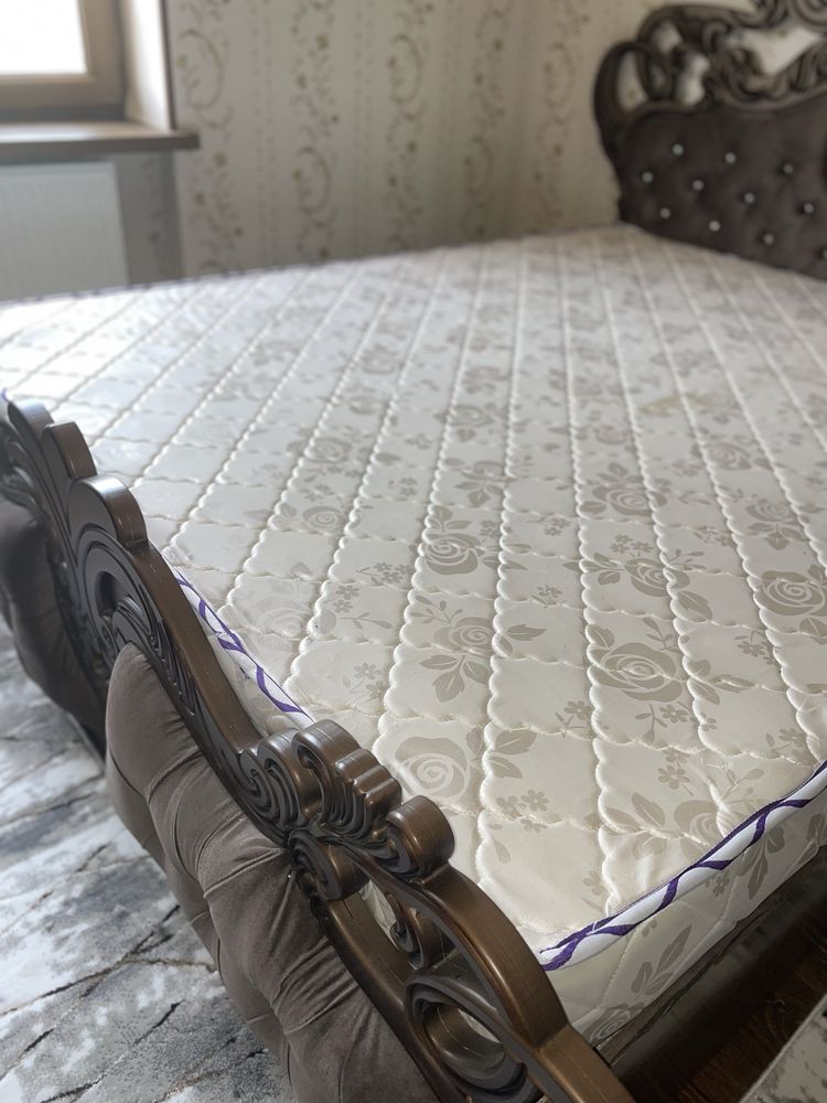 Matras sotiladi