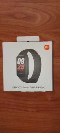 Sigilat Bratara fitness Xiaomi Smart Band 8 Active Black ideal cadou