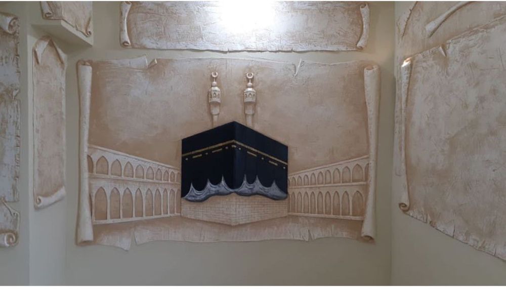 Dekorativ sharshara, haykal va relyeflar