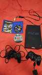 Playstation 2 с 2 контролера и 2 игри